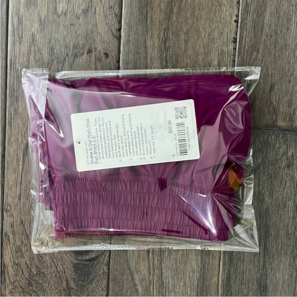 Lululemon NWT Shake It Out High-Rise Running Short 2.5" Chilled Grape - Picture 7 of 8